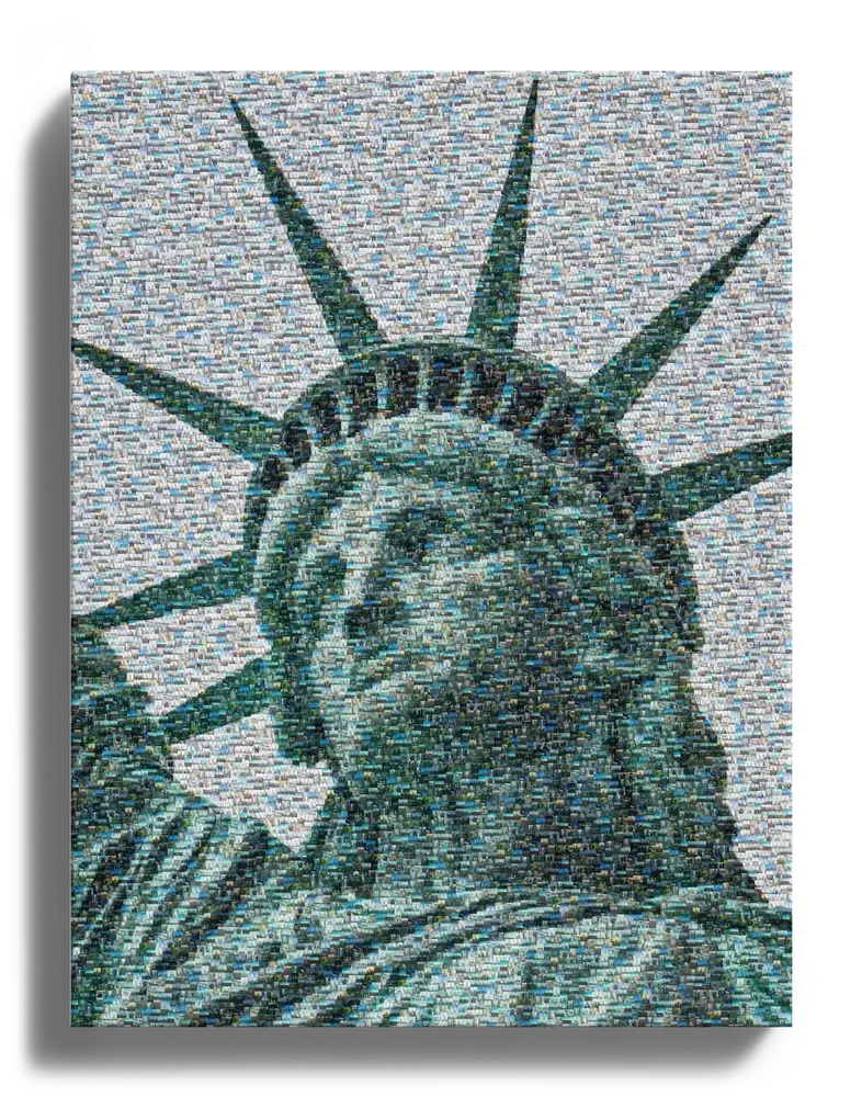 Mosaïque photo sur toile de la statue de la Liberté, composée de petites photos pour un souvenir de voyage